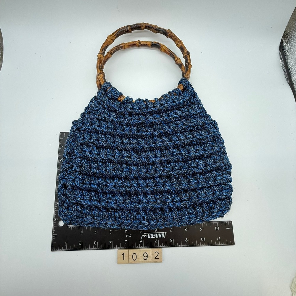 Blue Crochet Knit‎ Handbag with Round Bamboo Top Handles Boho cottage coastal - Picture 4 of 4